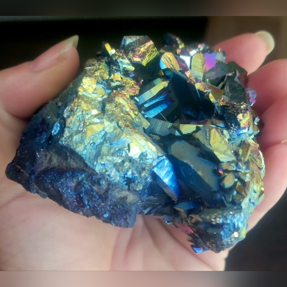 364g Rainbow AURA Quarts Cluster - Picture 5 of 8